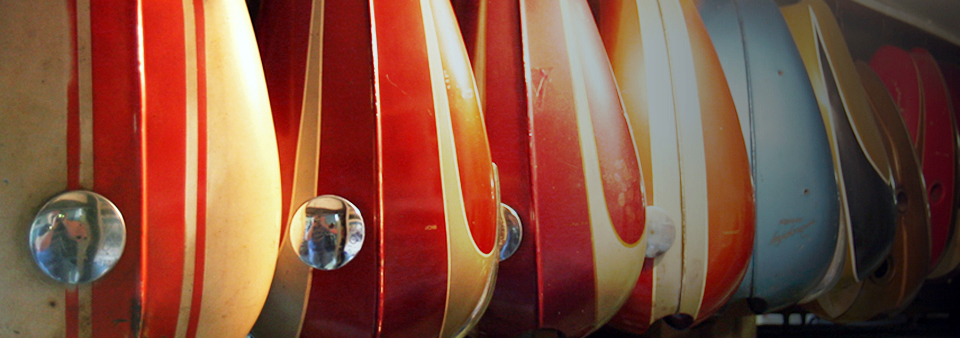Don Hutchinson is the leading expert in vintage Triumph paint.